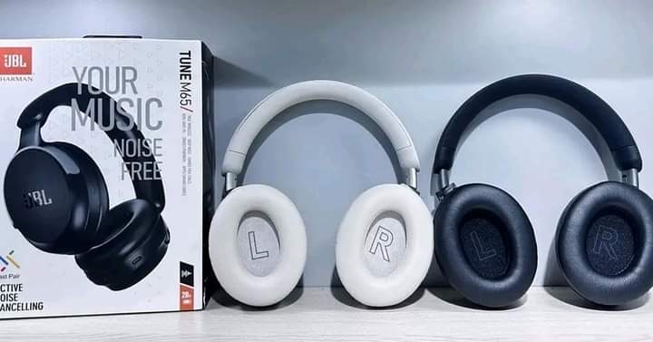 TUNE M65