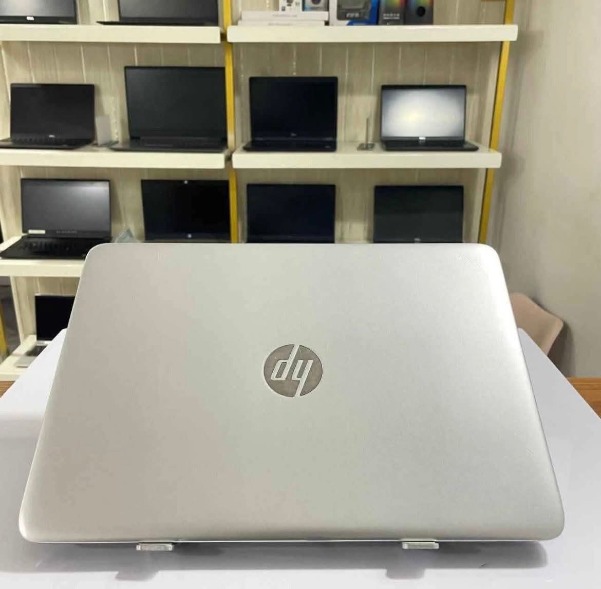HP helitebook 840 G3 core i5 6th 16/512 GB