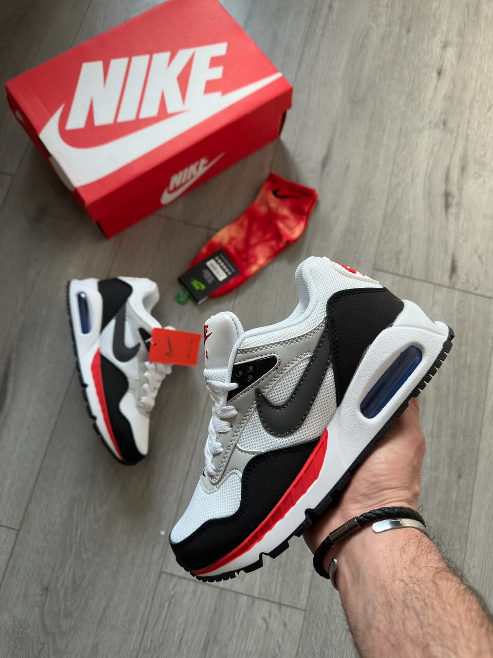 Nike