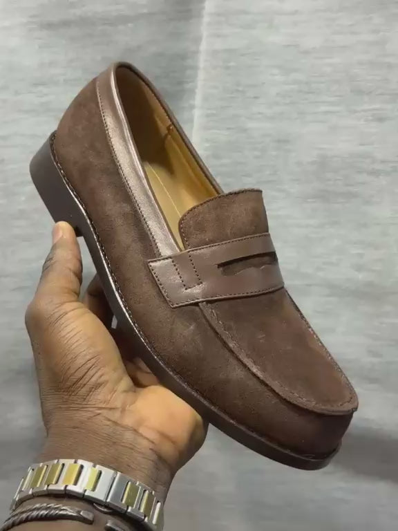 Mocassin classique en daim marron