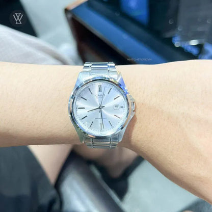 Montre CASIO quartz  MTP-1183A-7ADF
