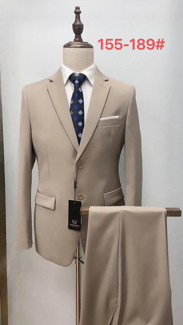 Complet veste (costume de luxe)