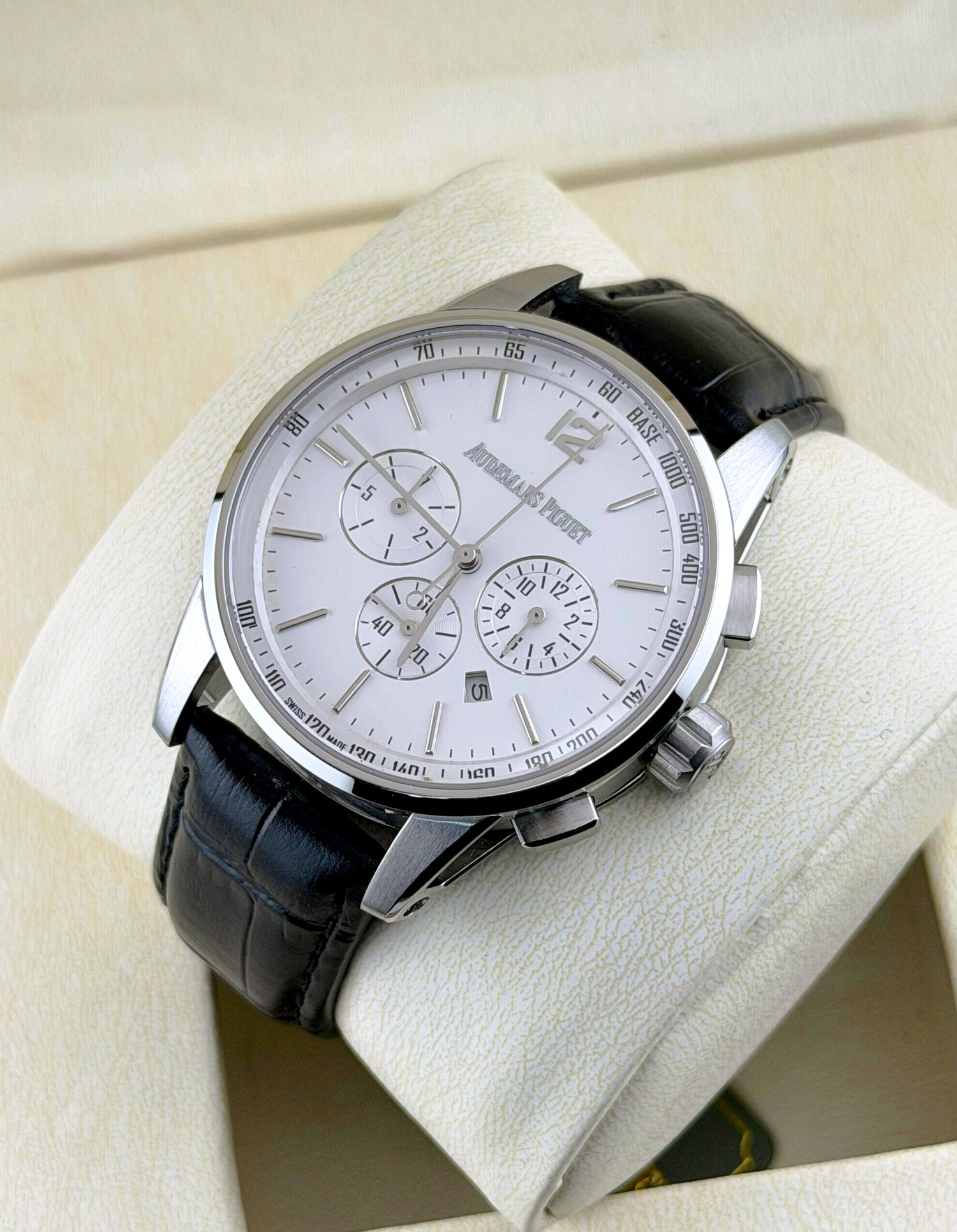 Montre Audemars Piguet Code 11.59 Chronographe