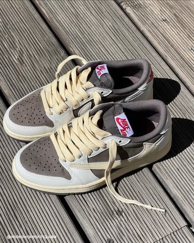 Sandale croisée en cuir pour homme