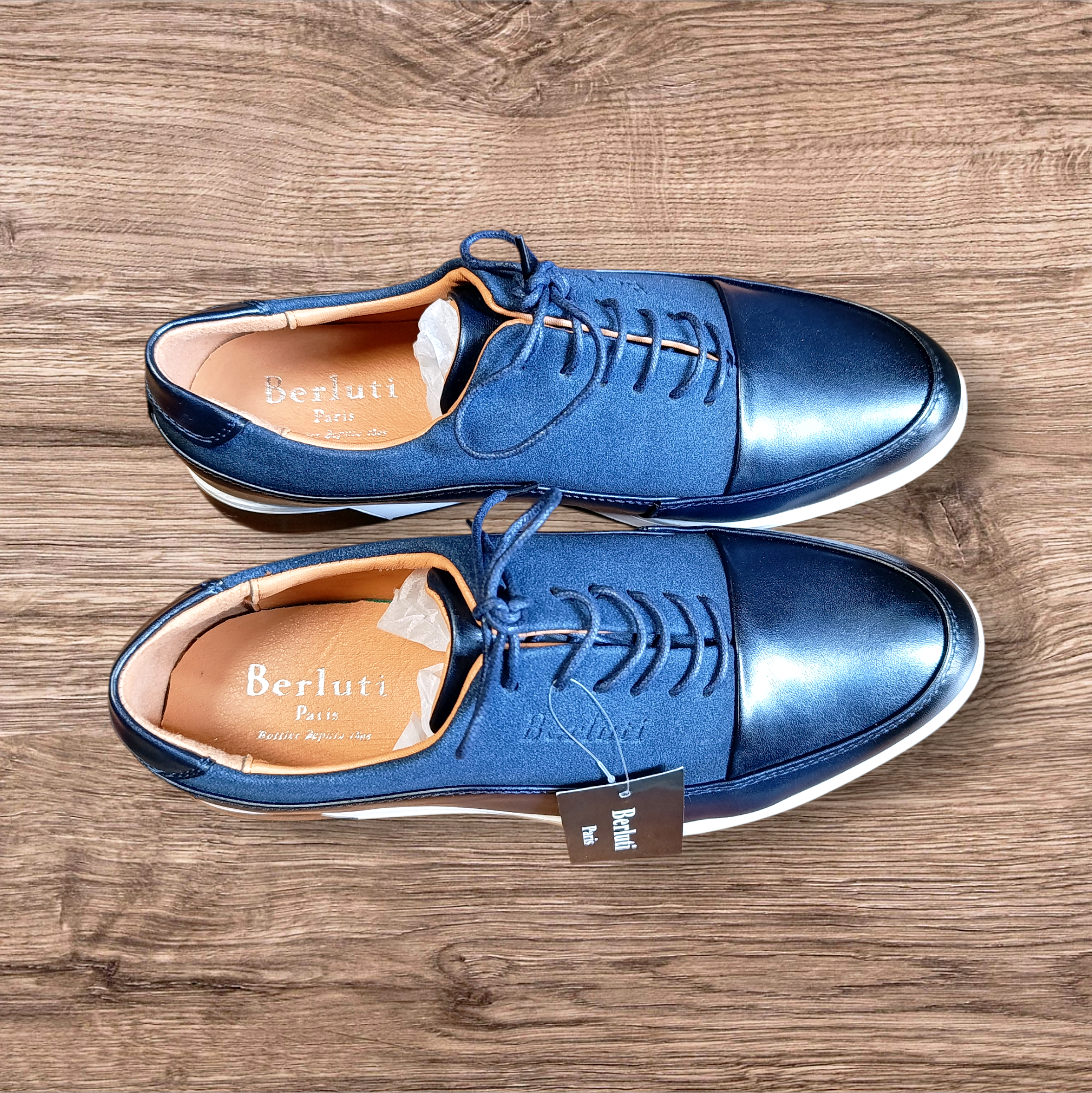Paire de baskets/souliers hybrides Berluti