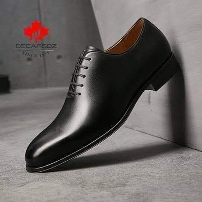 Paire de souliers Richelieu pour homme en cuir